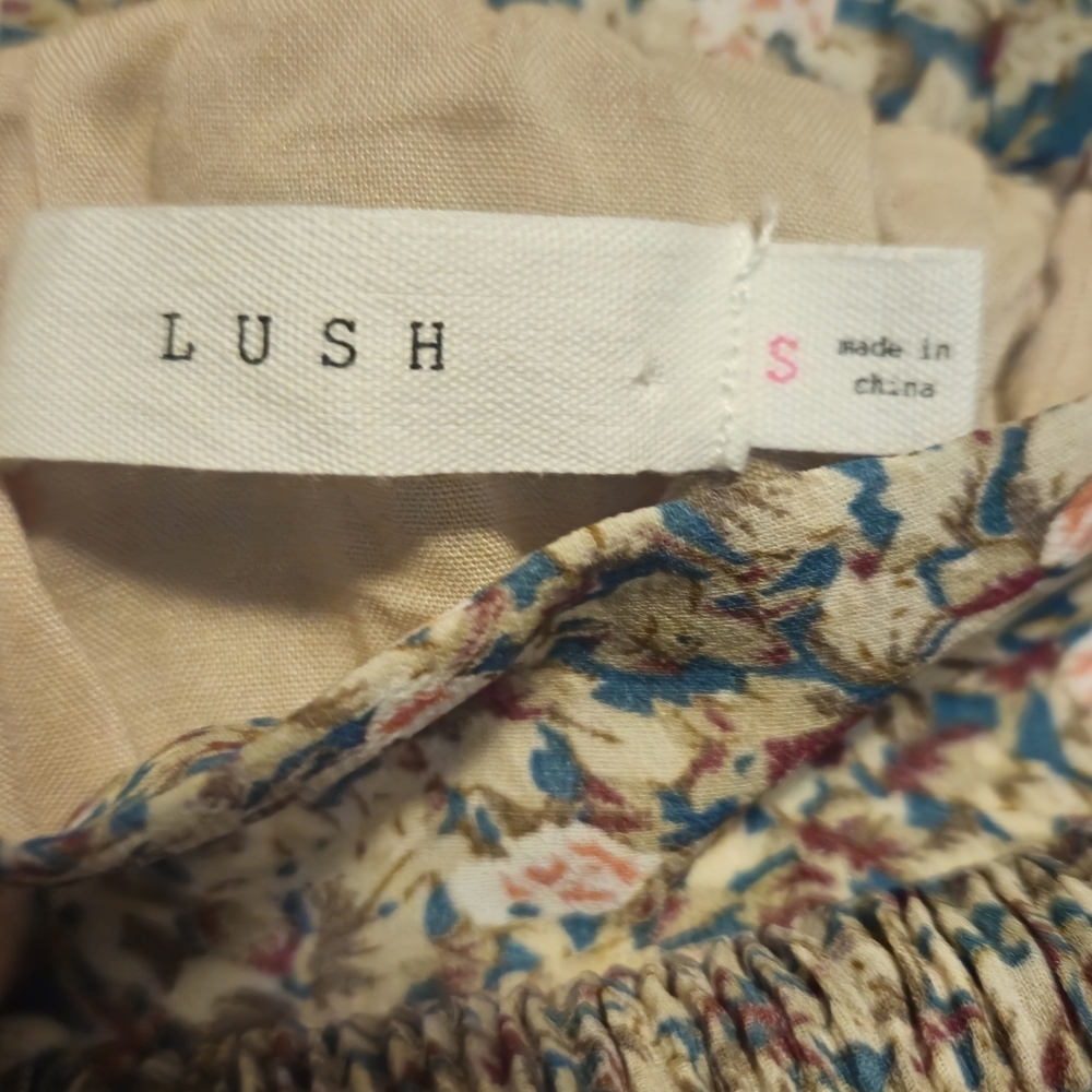 Lush Multicolor Floral Fabric - Picture 4 of 4